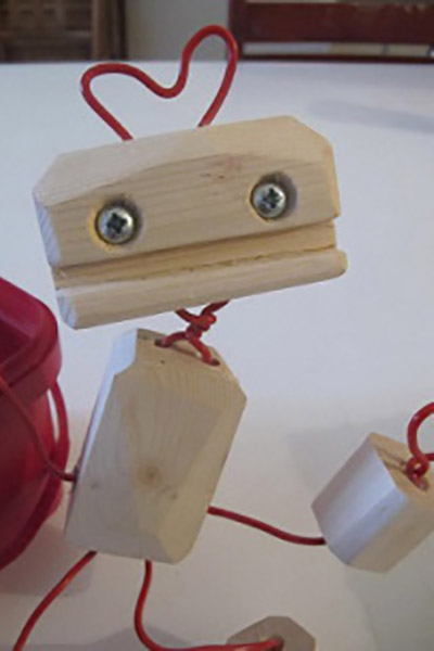 <div class="c_news">[ACTUS]</div>Noël solidaire : des jouets écolos pour des enfants de Pantin